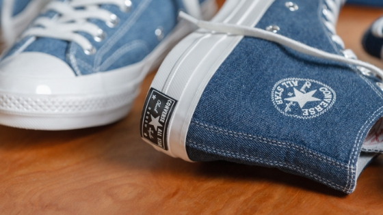 Converse best sale washed denim